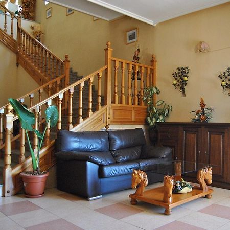 Hotel Las Dehesas Navalvillar de Pela Екстериор снимка
